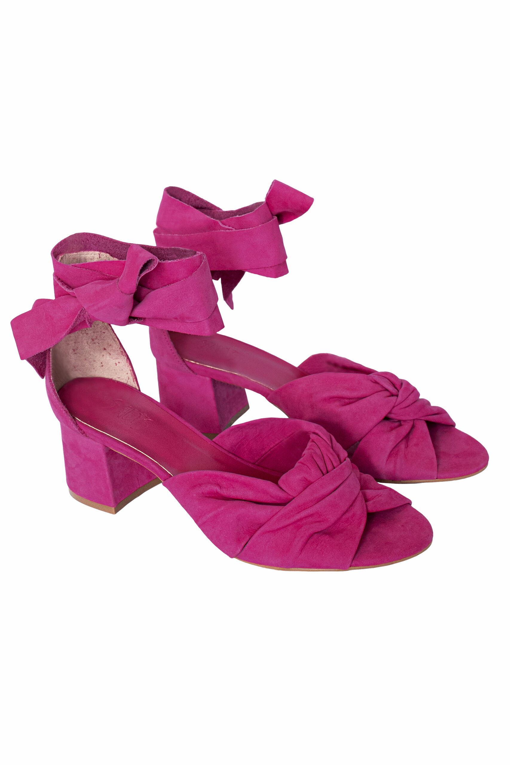 sandalia pink salto medio
