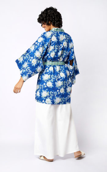 KUNDALINI_Kimono-curto-Royal-costas