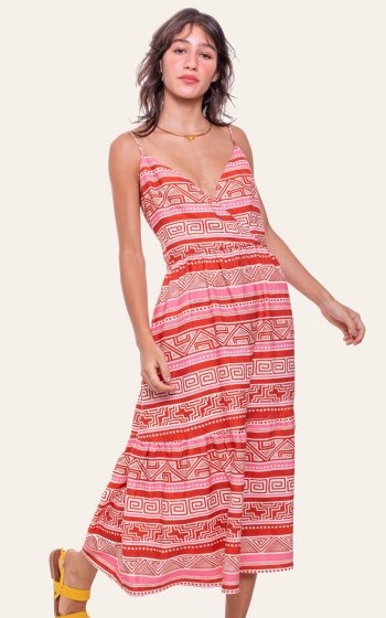 vestido-camadas-marajo-marajoara-vermelho-rosa-branco-estampado-listras-verao-modal-linho-transpasse-midi-sustentavel-pitaia-rio10