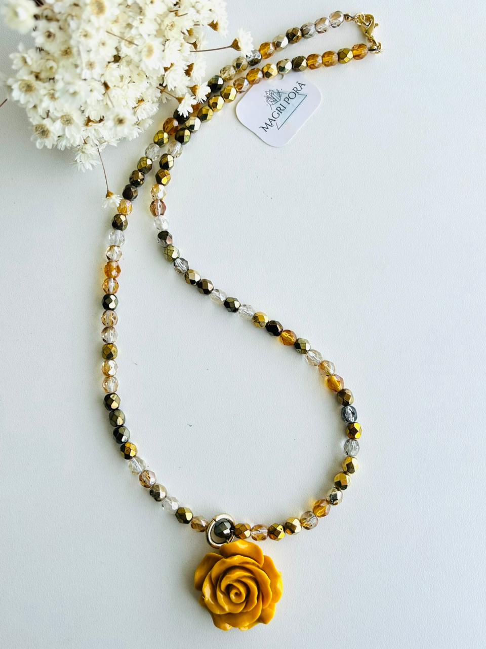 colar longo mix cristais